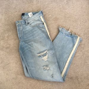Abercrombie & Fitch Boyfriend Jeans